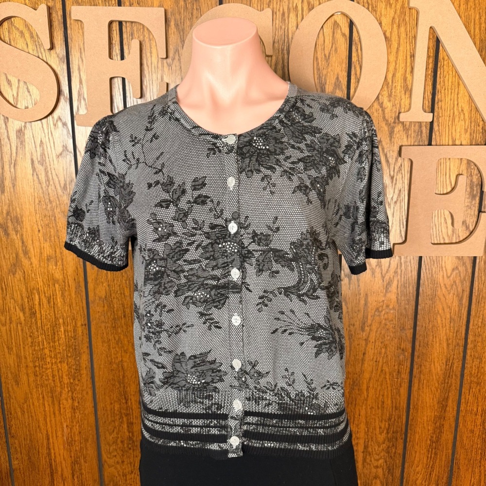 Floral Lace Knit Cardigan Womens M Black White Preppy Office Siren Goth Vampcore